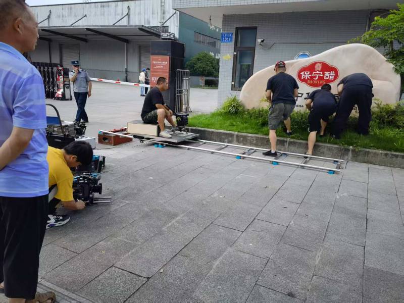 葫芦岛广告片拍摄公司核心优势：全流程服务，让品牌广告片省心更出彩